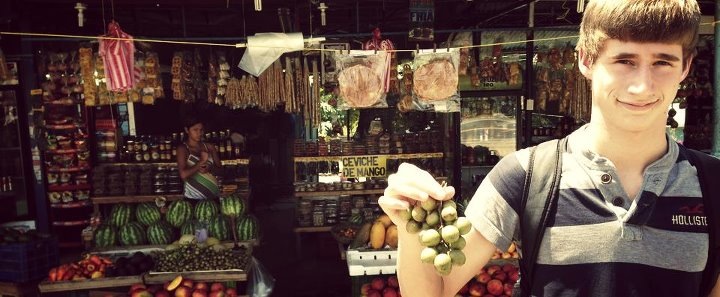 Experiential Learning in Costa Rica's Markets